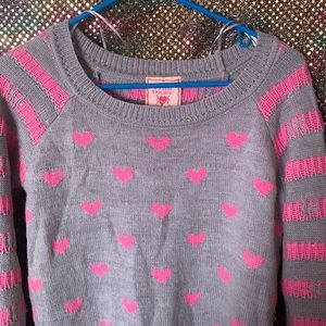 shirt hasn’t been worn much,super cute💕